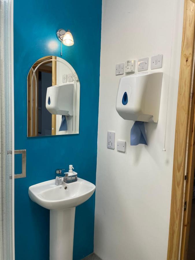 Rosehip Barn Apartment Launceston Exterior foto
